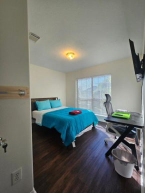 Tranquil Cozy Guest House with Kitchen Beautiful